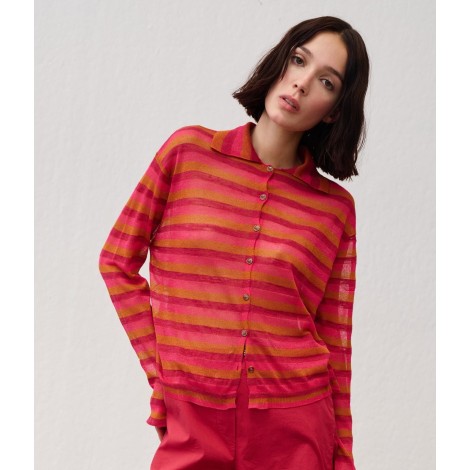 Cardigan-Camicia a Righe: Leggerezza e Colore