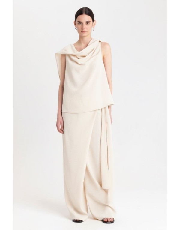 Top Smanicato con Scollo a Drappeggio