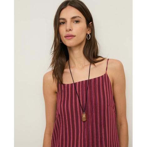 Abito Midi a Righe Plissettato: Stile Effortless in Magenta e Bordeaux
