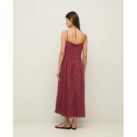 Abito Midi a Righe Plissettato: Stile Effortless in Magenta e Bordeaux