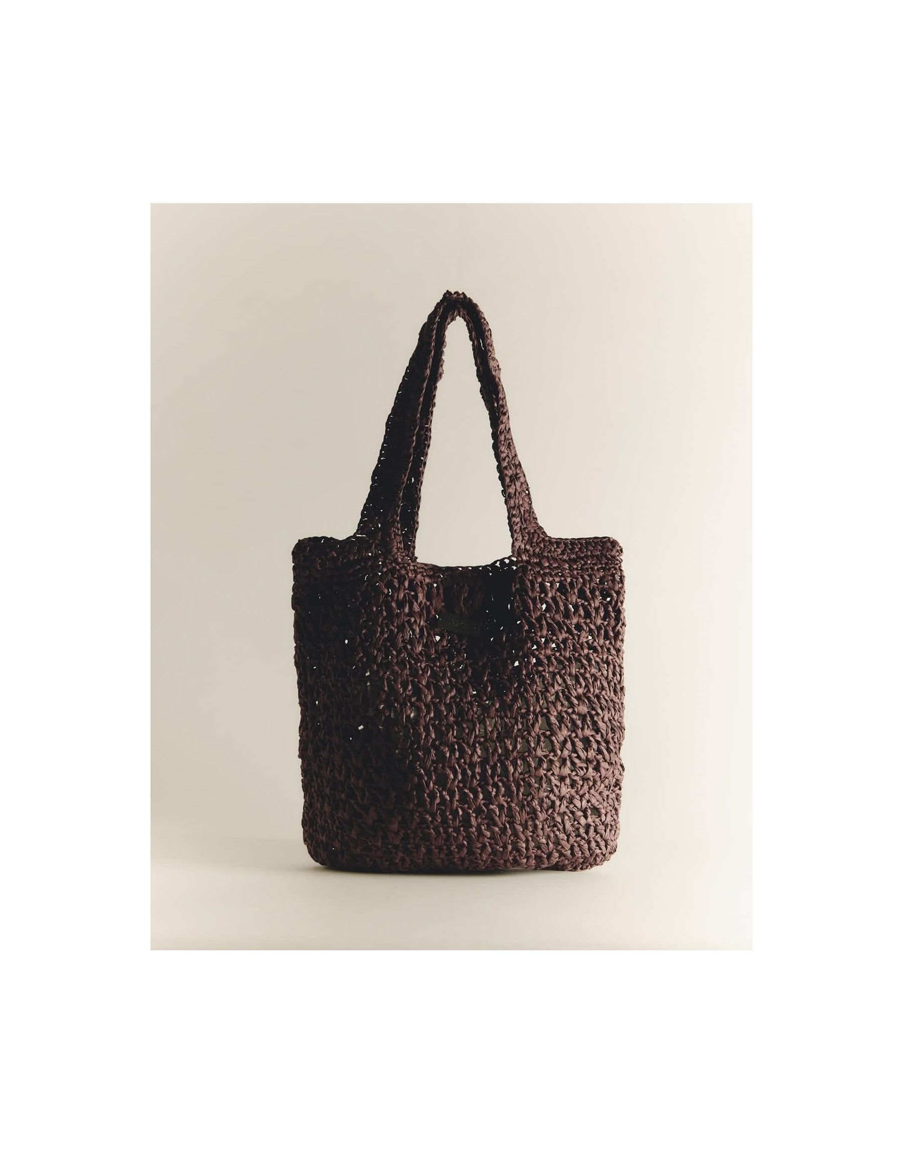 Borsa Tote in Raffia Intrecciata – L'Accessorio Estivo dal Fascino Artigianale