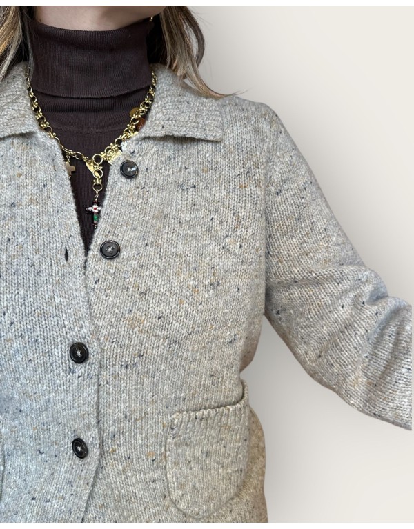 Cardigan in lana Beige Melange – Il tuo nuovo "Mai più senza"