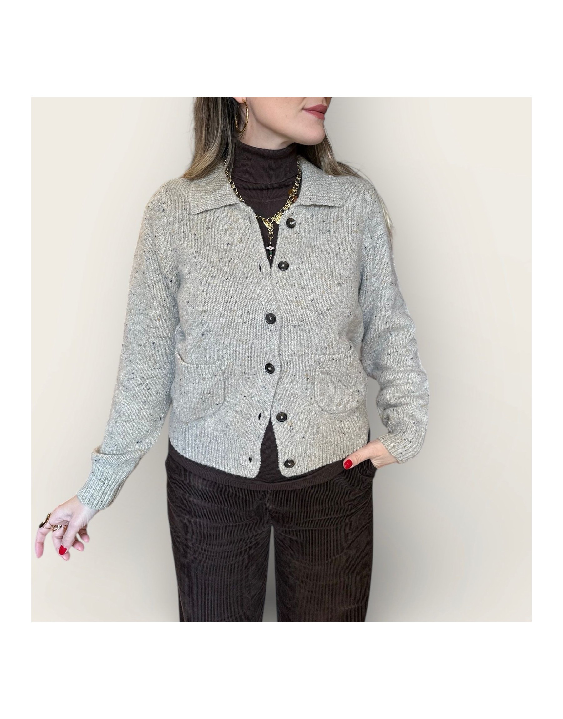 Cardigan in lana Beige Melange – Il tuo nuovo "Mai più senza"