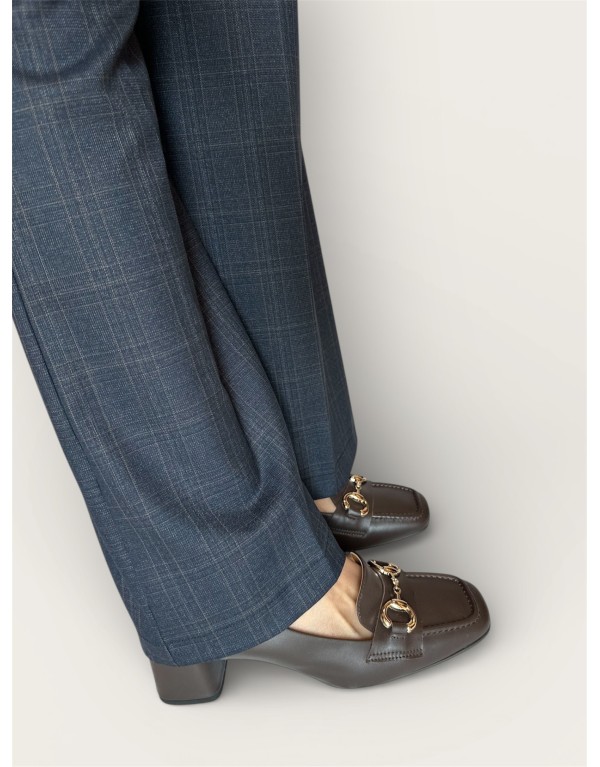 Mocassino con tacco moro